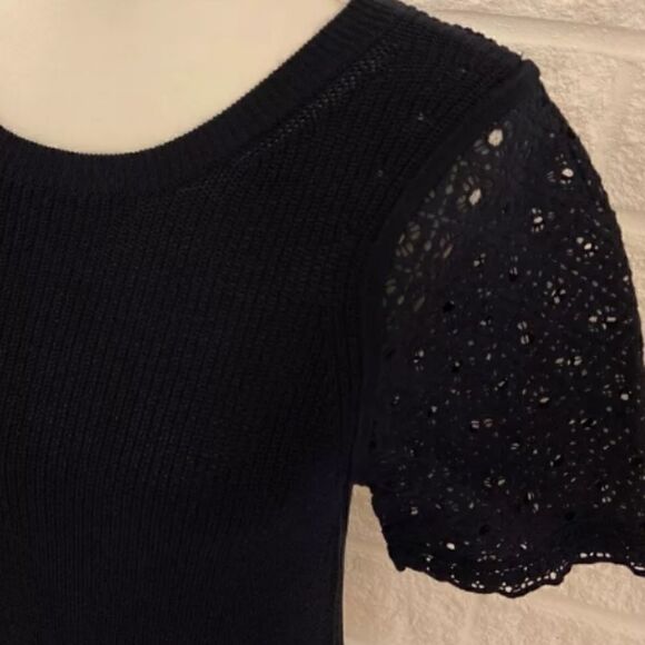 Banana Republic Eyelet Short Sleeved Ribbed Sweater Navy Sz  XSMALL Cotton - Picture 3 of 9